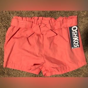 NWT. Toddler girls Osh Kosh shorts. Size:18 months